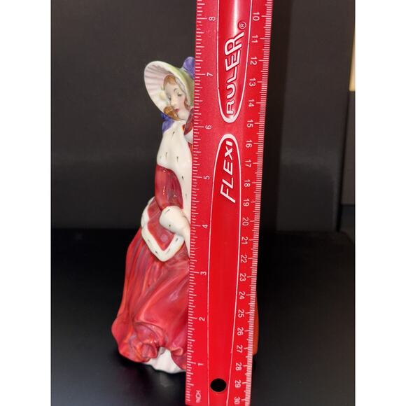 Royal Doulton England CHRISTMAS MORN - HN 1992 Figurine - Picture 6 of 6